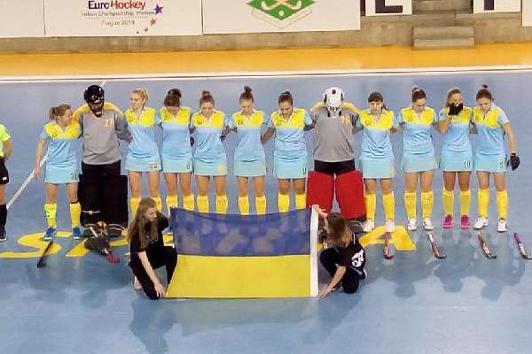 Жіноча збірна України з індорхокею розгромила Росію на чемпіонаті Європи