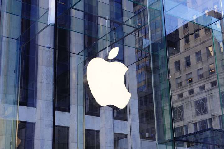 Проти повільних смартфонів Apple розпочали розслідування в Італії