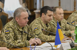 Муженко пропонує Червоному Хресту розширити співпрацю на Донбасі