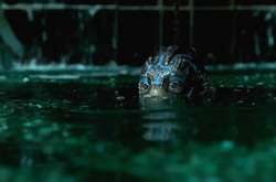 Кадр із фільму «Форма води»