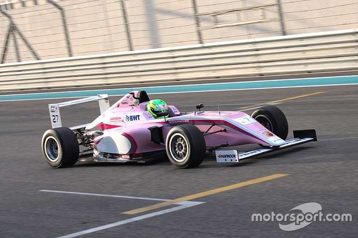 Син Шумахера здобув чотири подіуми на першому для себе етапі Формули-4