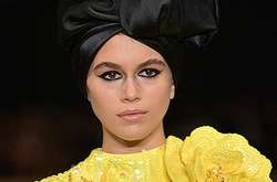 Дочь легендарной супермодели Синди Кроуфорд снялась в неожиданном образе для Marc Jacobs Beauty