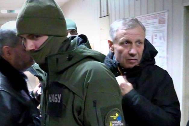 Справа про «рюкзаки Авакова»: суд скасував арешт майна Чеботаря 