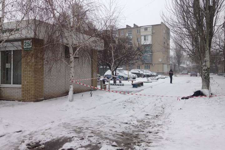 Вибух гранати у Бердянську: двох поранених поліцейських авіацією доправили до Дніпра