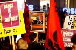 Противники візиту Трампа до Давоса прорвали кордони охорони