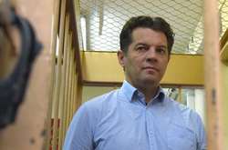 Російський суд продовжив арешт Сущенка ще на два місяці