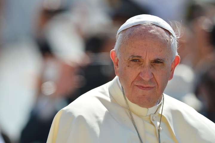 Папа Римський порівняв фейкові новини зі змієм-спокусником