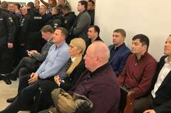 Тимошенко прибула в суд підтримати Саакашвілі (фото)