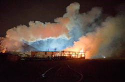  В результате взрыва начался масштабный пожар 
