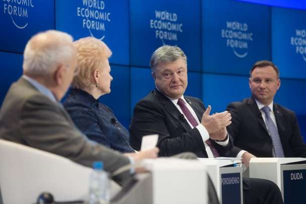 Петро Порошенко у Давосі - Порошенко заявив, що задоволений результатами Давоса