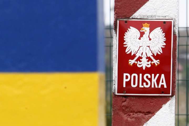 Польща намагається зобразити українців «злочинними націоналістами» - МЗС