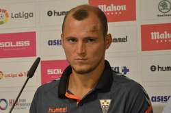 Фанати «Альбасете» виступили проти продажу Зозулі в інший клуб