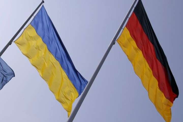 Німецький політик назвав політику антиросійських санкцій «мертвою конякою»