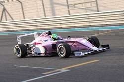 Племінник Шумахера здобув першу перемогу у Формулі-4