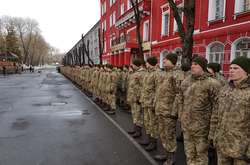 Порошенко присвоїв Військовому інституту телекомунікацій та інформатизації  найменування «імені Героїв Крут»