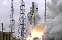  Запуск європейської ракети Ariane 5 з космодрому Куру 