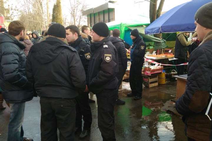У Києві сталася стрілянина, є жертви та поранені (оновлено)
