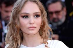 Лили-Роуз Депп