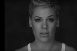 Українка зняла зворушливий кліп для співачки Pink