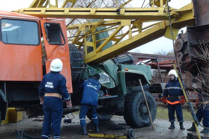 Смертельное ЧП с краном на Ивано-Франковщине: стали известны подробности 