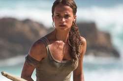  Алисия Викандер 