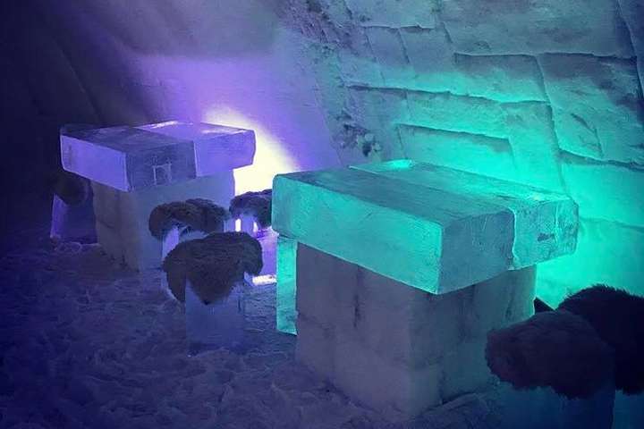 В Карпатах открыли необычный ледяной отель (видео)