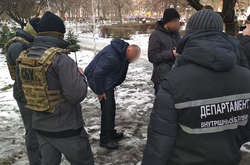 На Кировоградщине полицейских поймали на крышевании наркобизнеса