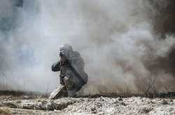 Бойовики двічі за добу порушили тишу, загинув військовий