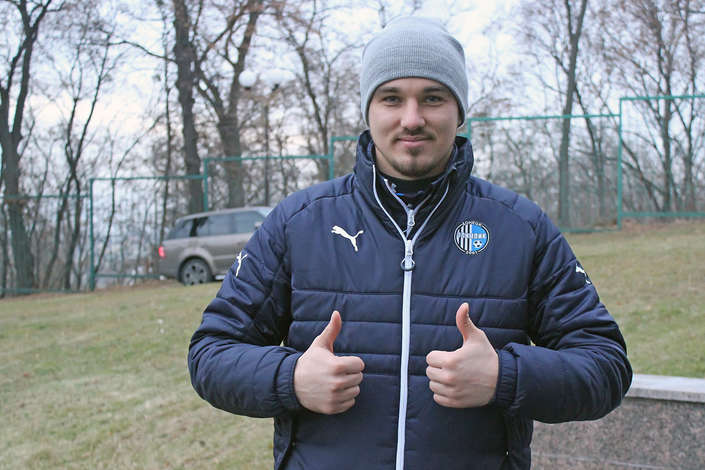 «Десна» підписала контракт з відомим українським голкіпером