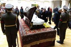 В Киеве сегодня прощаются с первым космонавтом независимой Украины Леонидом Каденюком