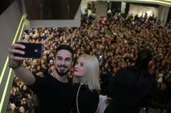 Фанаты сериала «Школа» 