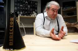 Керівник Театру на Подолі розповів, чому бігав з пістолетом по недобудованому приміщенню