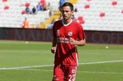 Як Коноплянка прославляє український прапор, а Рибалка вполював лева. Європейські ЗМІ про українців за кордоном