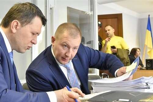Адвокати Януковича подадуть новий список свідків для допиту