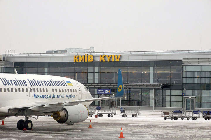 Через бійку пасажирів в аеропорту «Київ» затримуються два рейси 