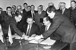 Дипломати закликали МЗС не продовжувати Договір про дружбу, співробітництво та партнерство з РФ