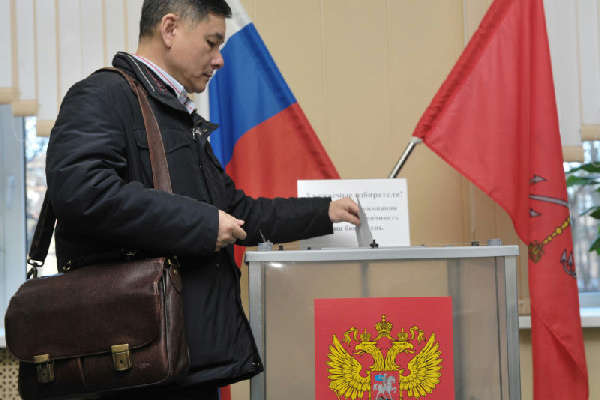 Дипломати порадили МЗС, як реагувати на вибори президента РФ