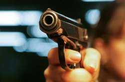 Штаб АТО повідомив про загибель цивільного від кулі поліцейського