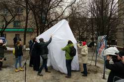 Річниця обстрілу Краматорська: у місті встановили пам'ятник жертвам російської агресії