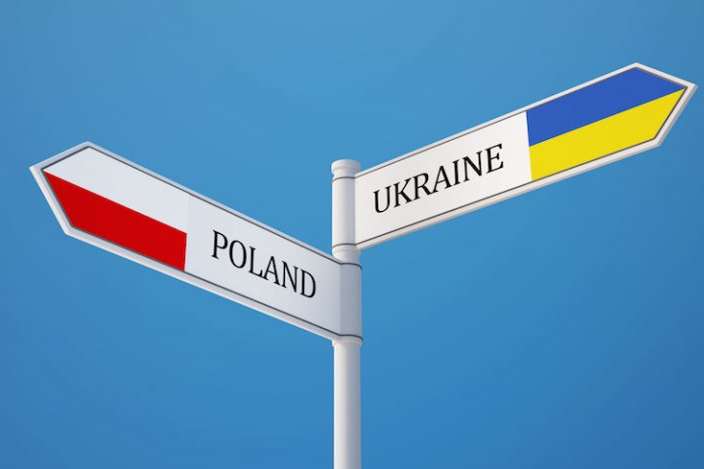 Польща сподівається на врегулювання історичних суперечок з Україною