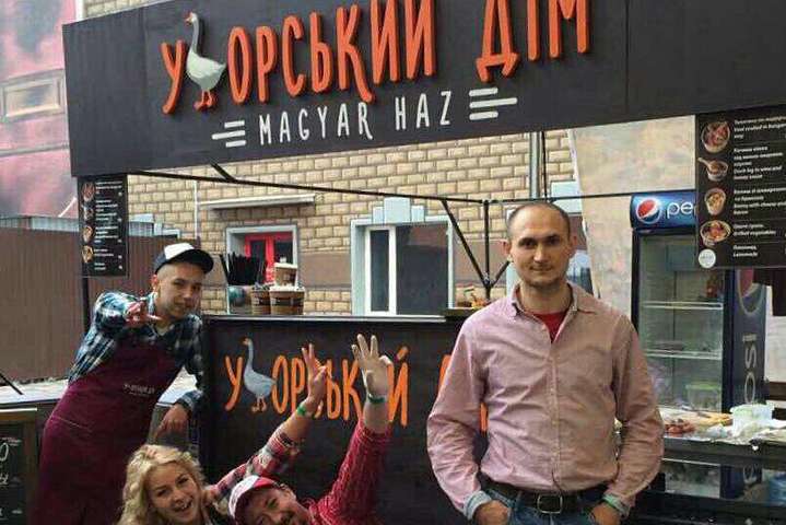 Столичний ресторан відмовився обслужити українською мовою заступника міністра