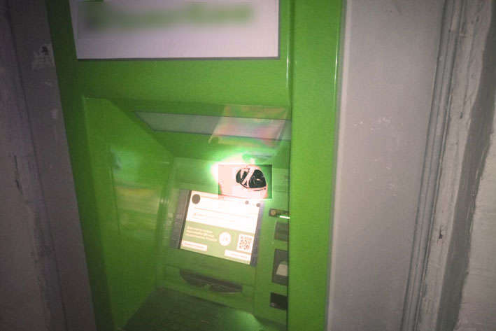 Поліція затримала групу шахраїв, що викрали з банкоматів більше мільйона гривень
