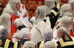 Назарбаєв показав приклад Україні: впровадження англійського права в судах