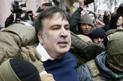 Саакашвілі затримали у київському ресторані 