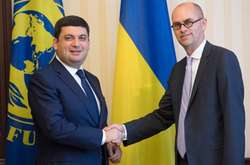 Володимир Гройсман і Рон ван Руден провели зустріч у Києві 