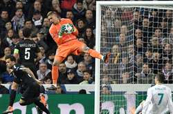 Ліга чемпіонів. «Реал» вдома переграв «ПСЖ», «Ліверпуль» на виїзді знищив «Порту»