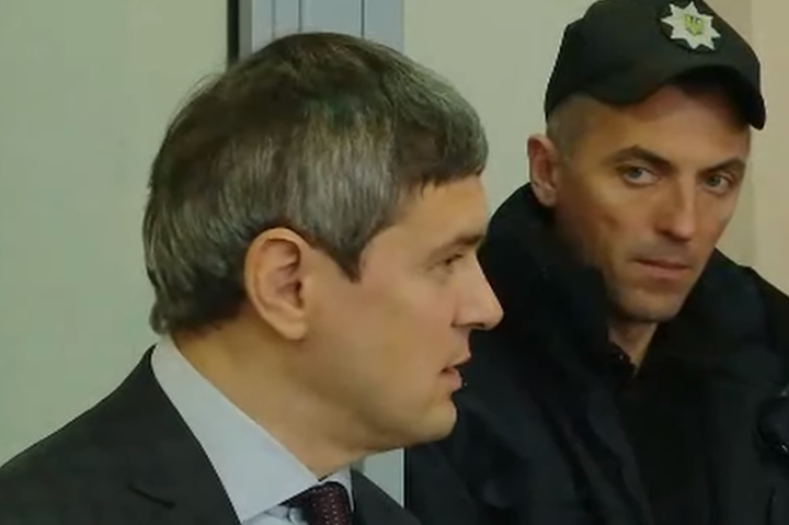 Адвокат Труханова погрожує НАБУ і Солом’янському суду