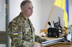 Михайло Коваль  у 2014 році був в.о. міністра оборони 