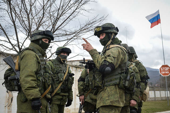 Українську армію перед захопленням Криму наводнили зрадниками – екс-очільник Міноборони 
