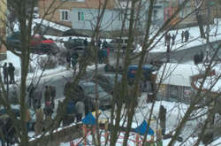 На Ривненщине янтарные копатели устроили массовое побоище